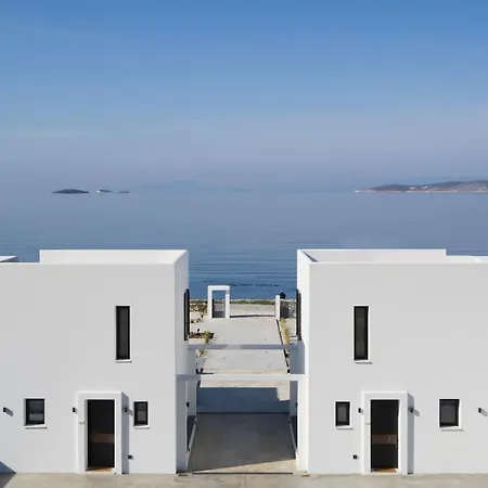 Sereno Natu In Skyros